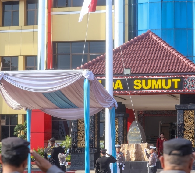 HUT